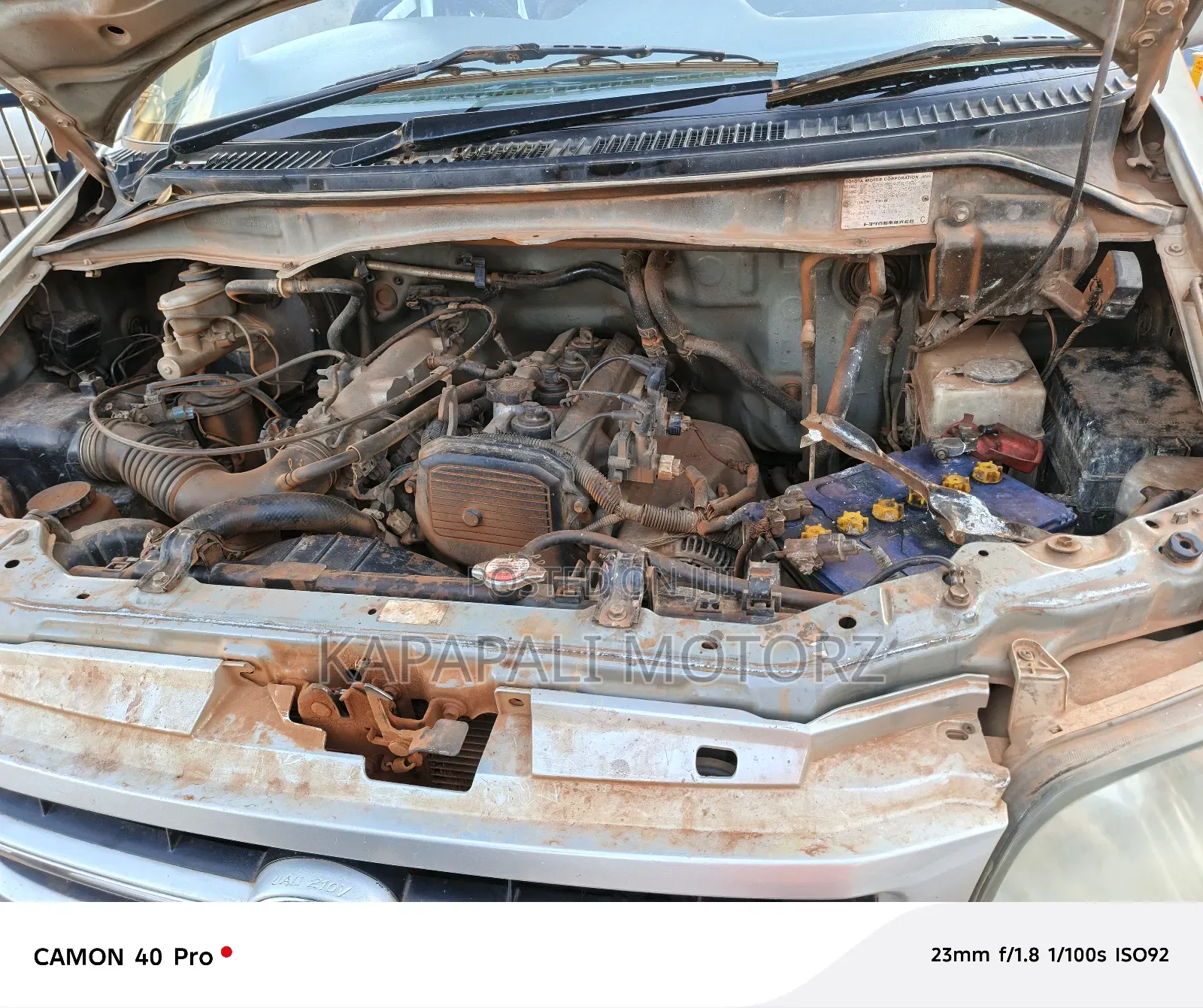 Toyota Noah 2001 Silver