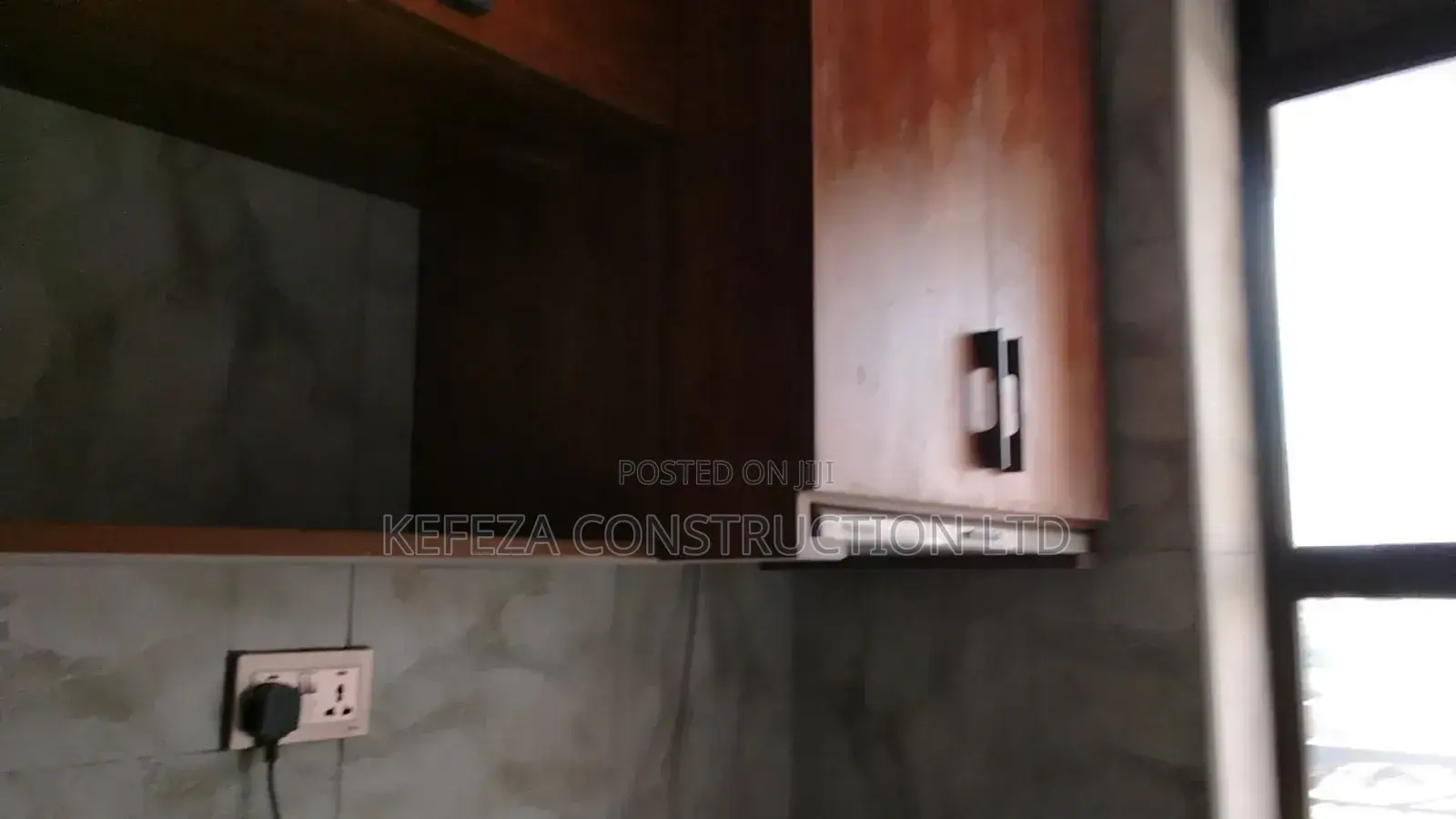Modern Kitchen Cabinets