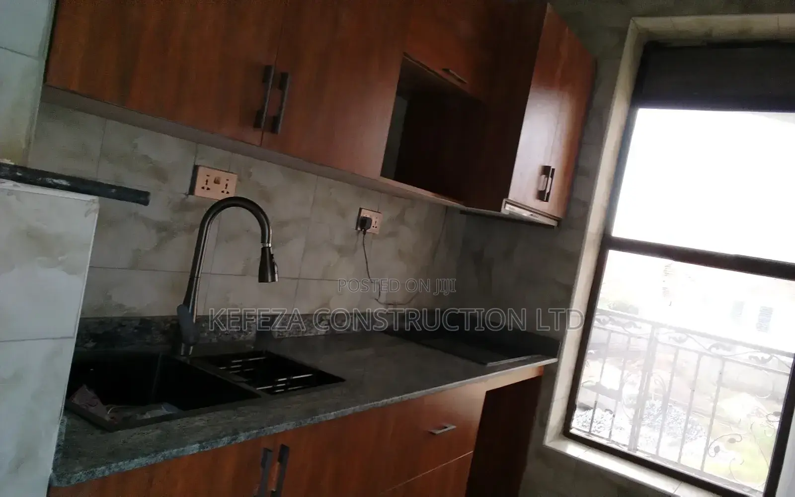 Modern Kitchen Cabinets