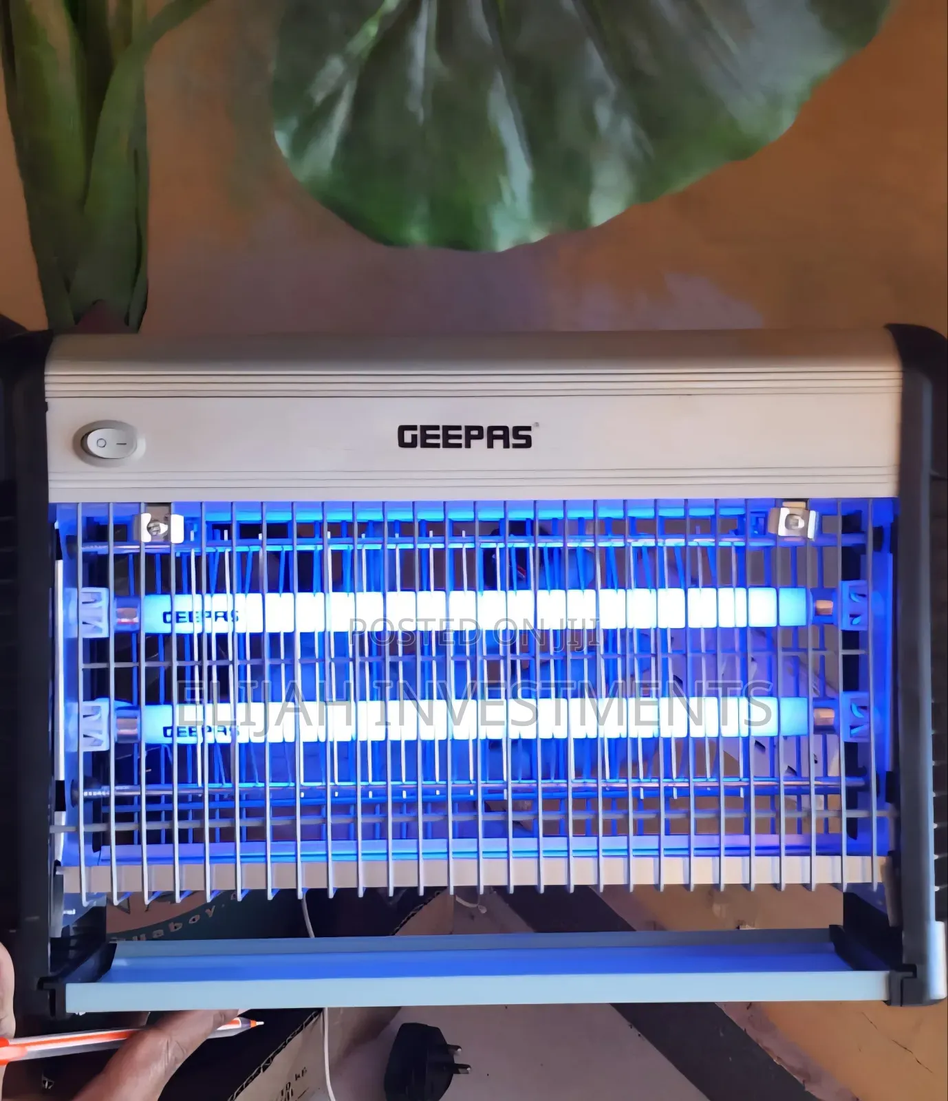 Geepas Double Tube Original Insects/ Mosquito Zapper Killer