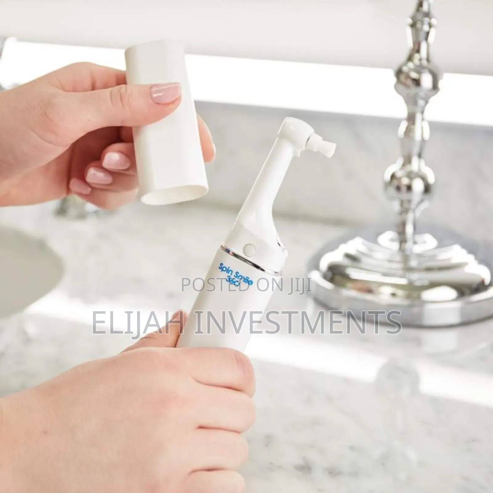 Beauty Tools
Spin Smile Professional
Grade Tooth Polisher