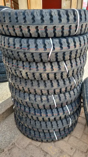 700r16 Original MRF Mudgrip