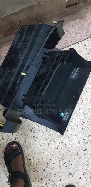 Glove Box for Harrier Kawundo