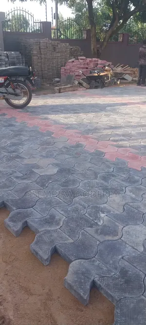 Outdoor Paver Contractor With Expertise in Paving