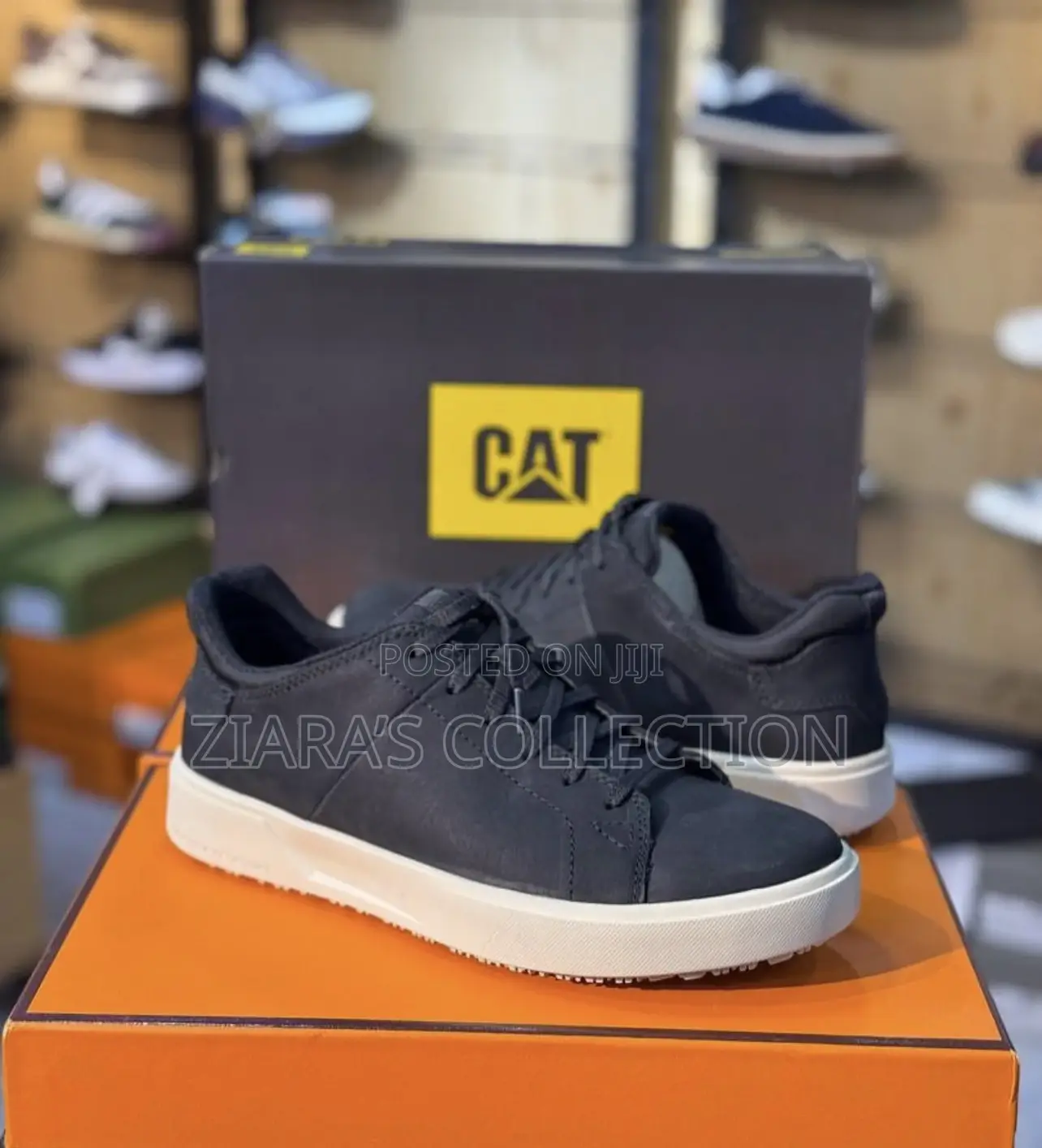 Original Low Cat Sneakers