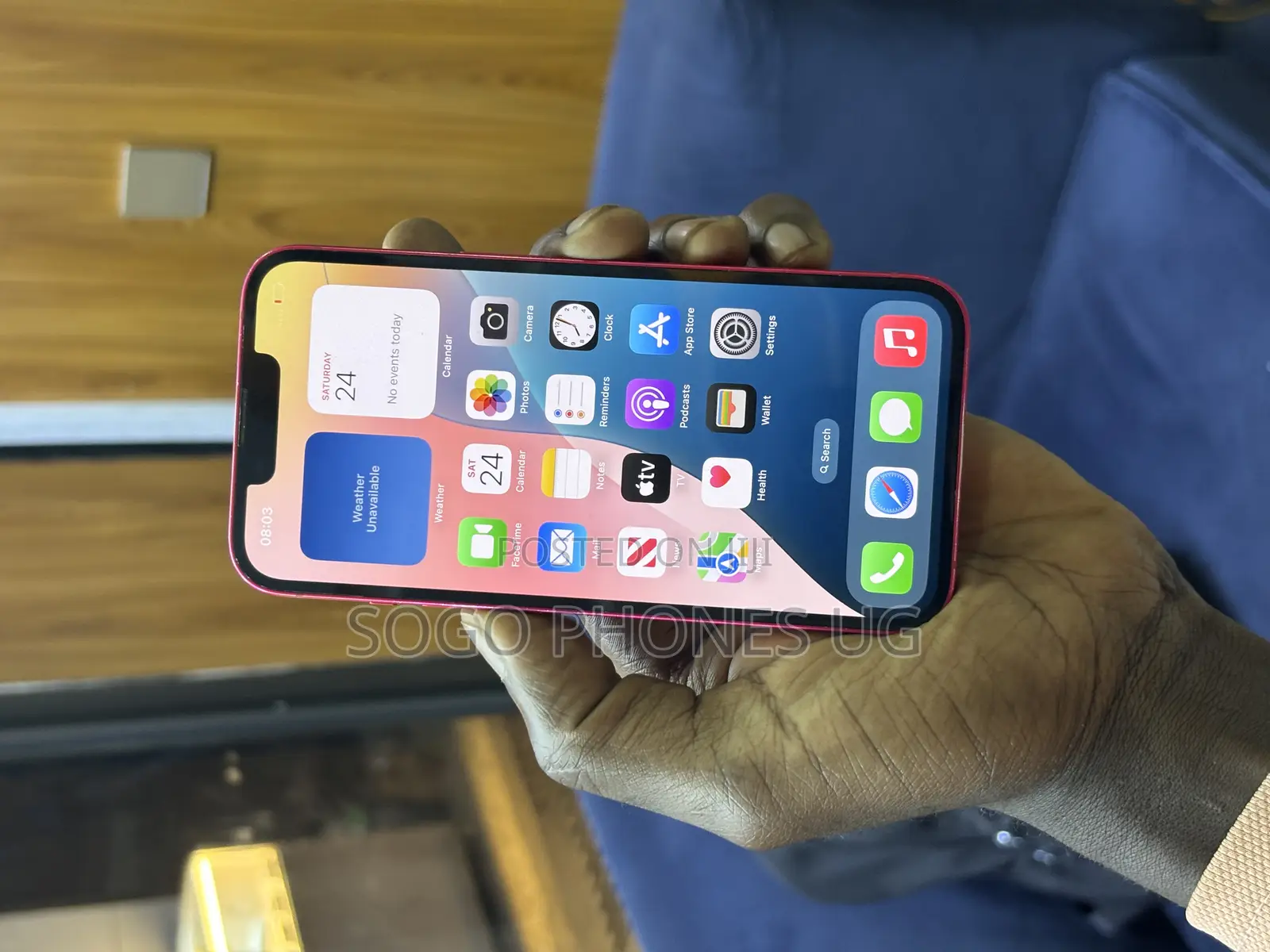 Apple iPhone 15 128 GB Red