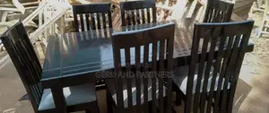 Suitable Dining (6 Seater)