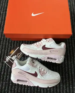 Pink Nike Air Max Classy Lady’S Sneakers