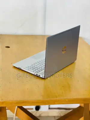 New Laptop HP Pavilion 15 8GB Intel Core I5 SSD 512GB