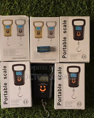Photo - Strong 50kg Digital Portable Luggage Scale