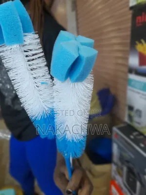 Glass and Bottle Cleaners