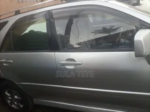 Toyota Harrier 3.0 V6 1998 Silver
