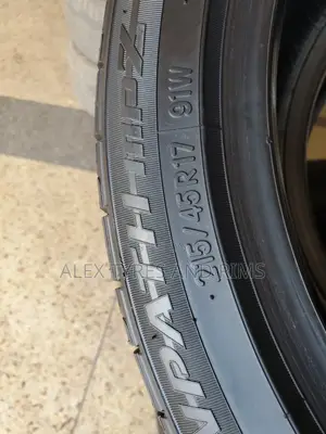 215/45r17 Good Tyres