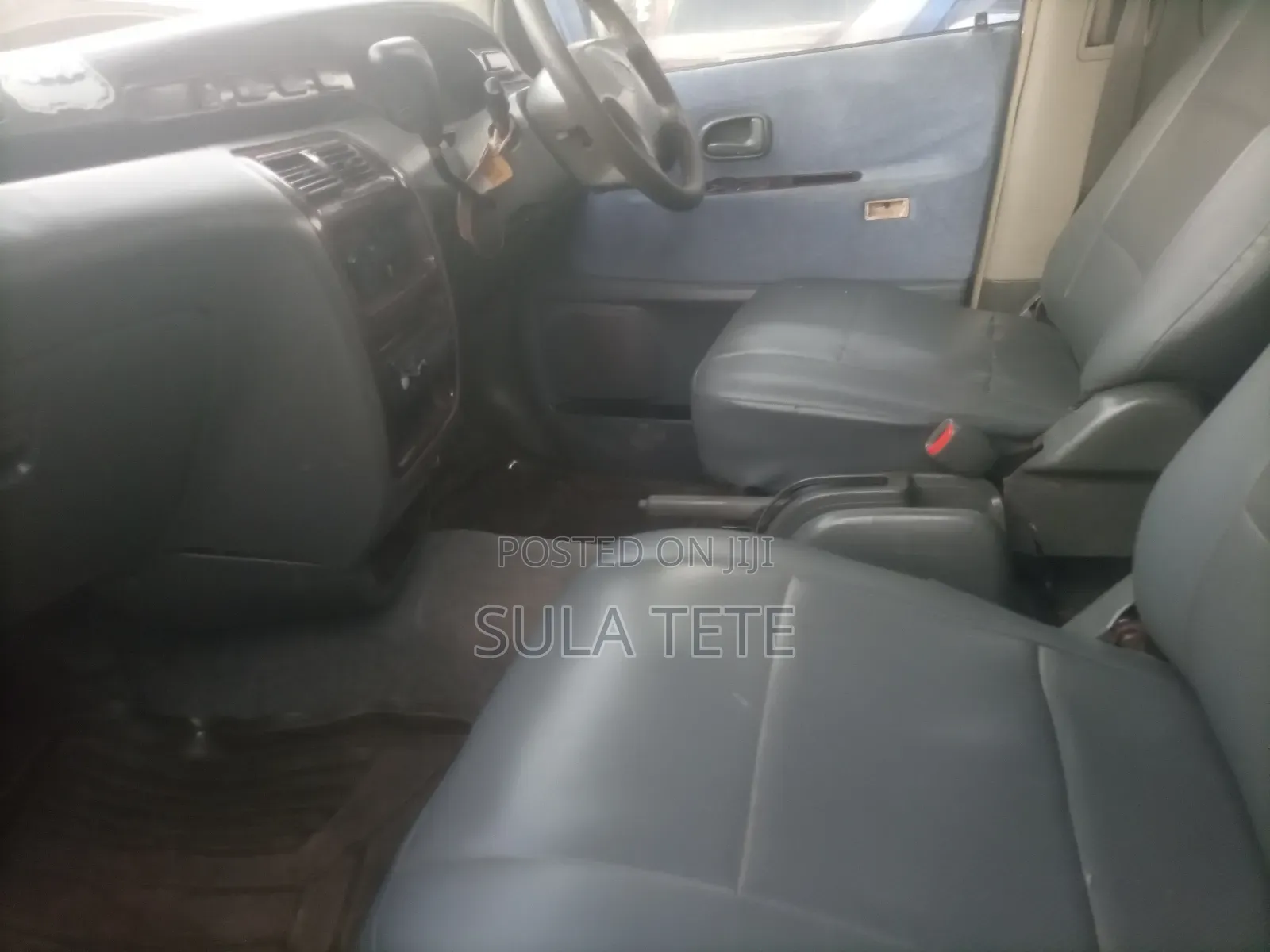 Toyota Noah 2.0 AWD (8 Seater) 2001 Green