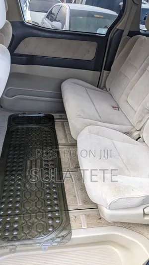 Toyota Alphard 2.4 Petrol FWD 2004 Silver