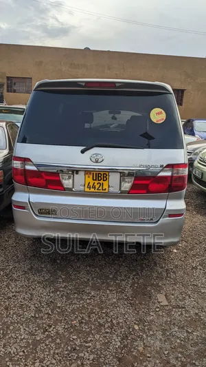 Toyota Alphard 2.4 Petrol FWD 2004 Silver