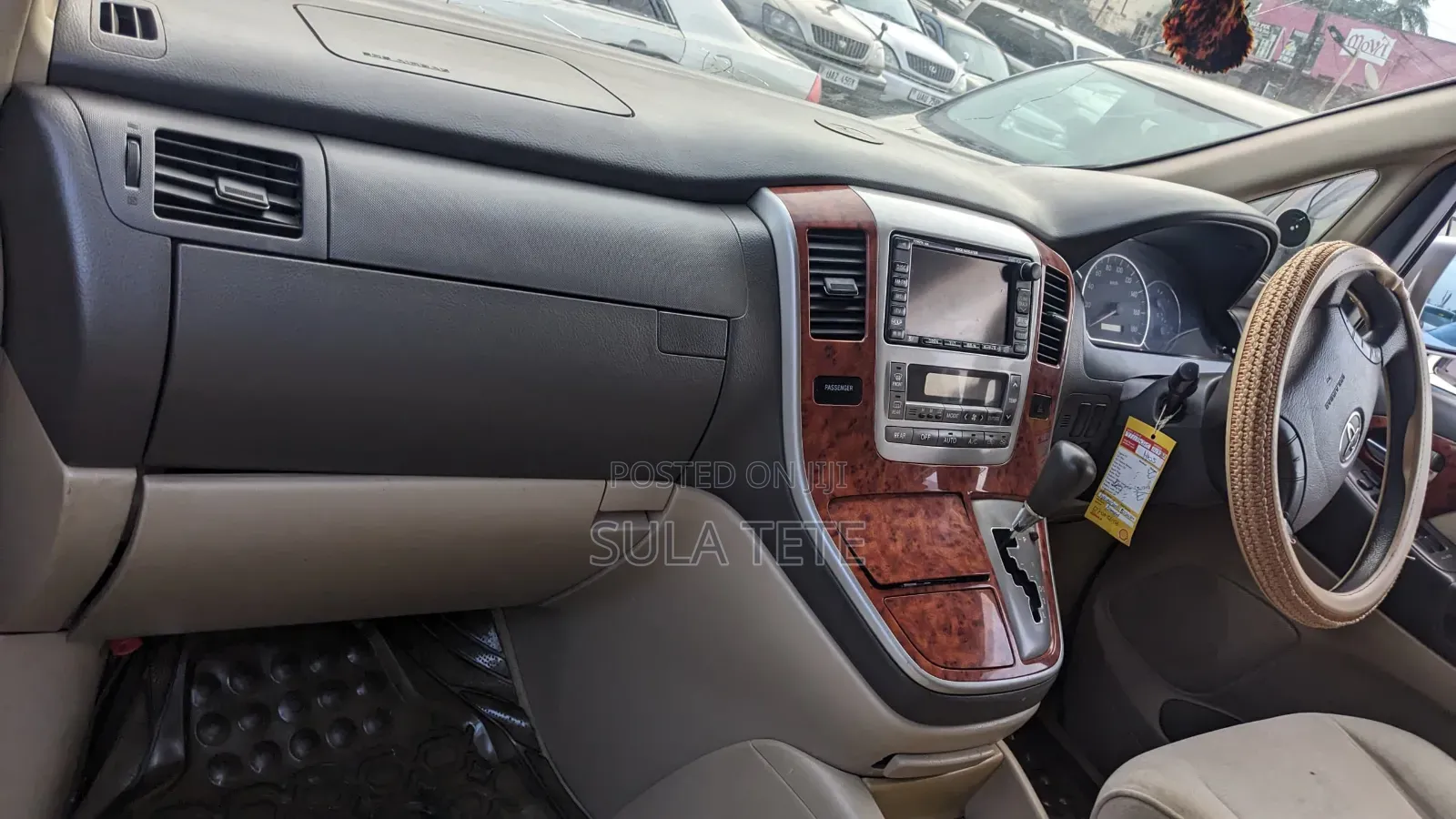 Toyota Alphard 2.4 Petrol FWD 2004 Silver