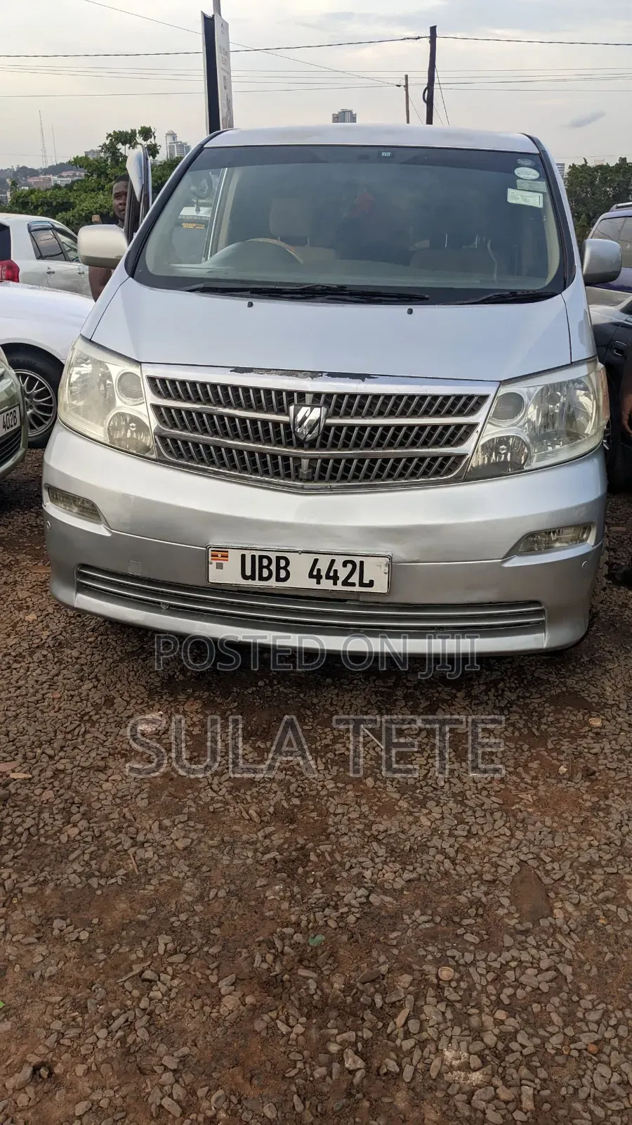 Toyota Alphard 2.4 Petrol FWD 2004 Silver
