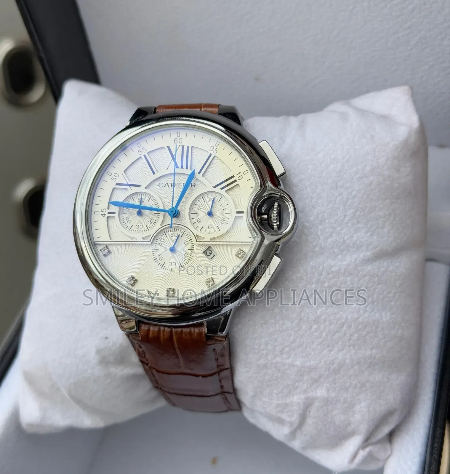 Cartier Swiss Made Men's Classy Analog Wrist Watch