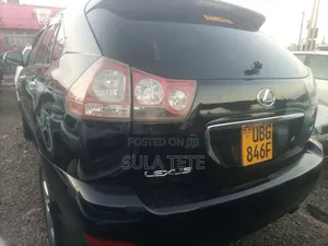 Toyota Harrier 3.0 V6 2005 Black