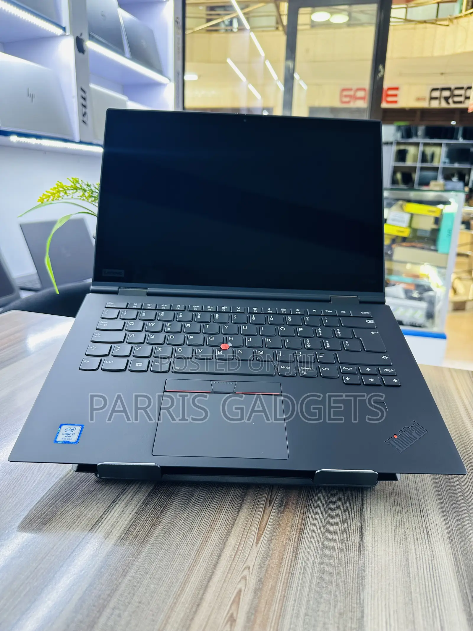 Laptop Lenovo Thinkpad X1 Yoga 16GB Intel Core i7 SSD 512GB