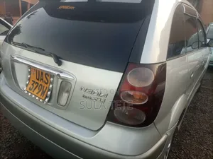 Toyota Nadia 2.0 135hp AWD 1999 Silver