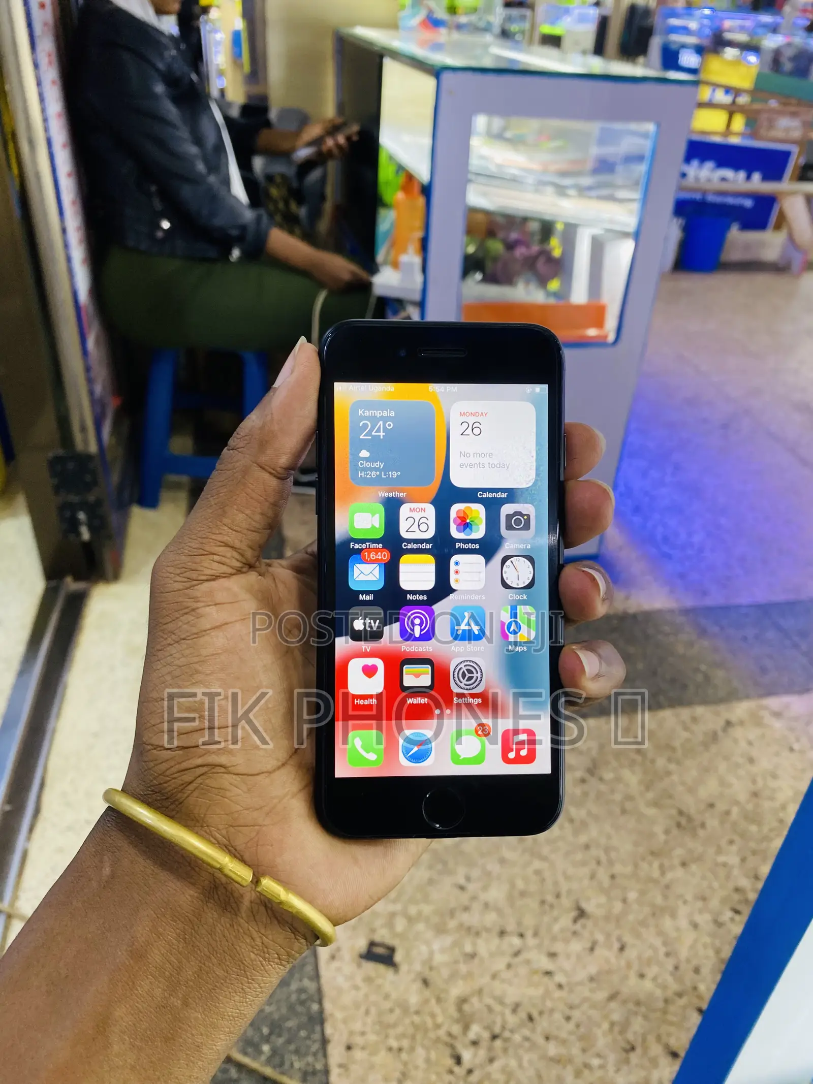 Apple iPhone 7 32 GB Black