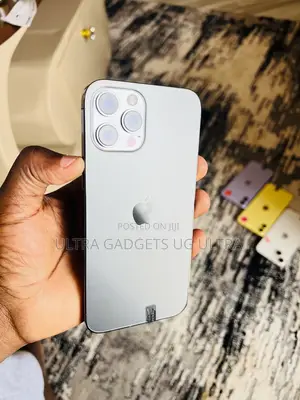 Photo - Apple iPhone 12 Pro 128 GB Gray