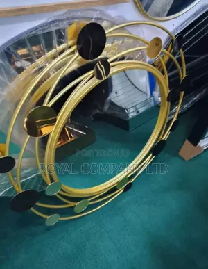 Fashion Gold Round Mirror