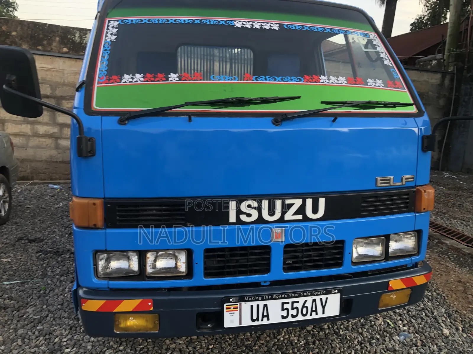 Elf Truck Isuzu
