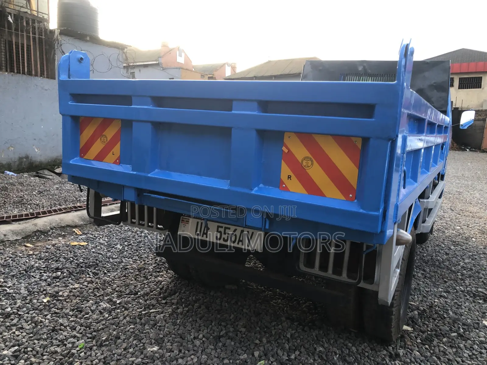 Elf Truck Isuzu