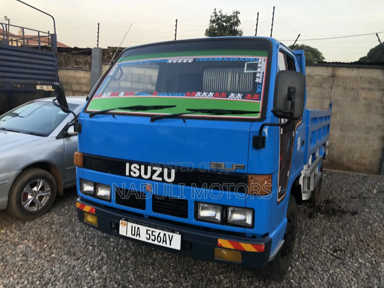 Elf Truck Isuzu