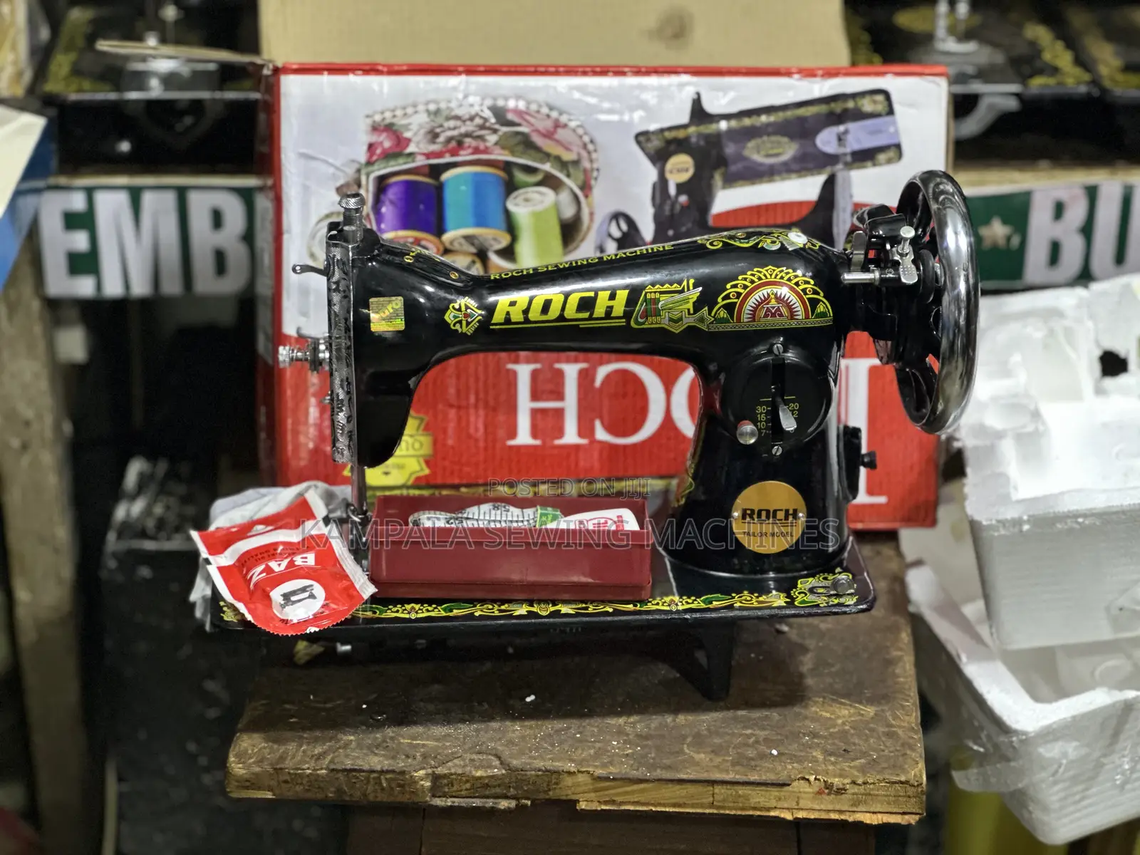 New India Sewing Machine Compete With the Stand
