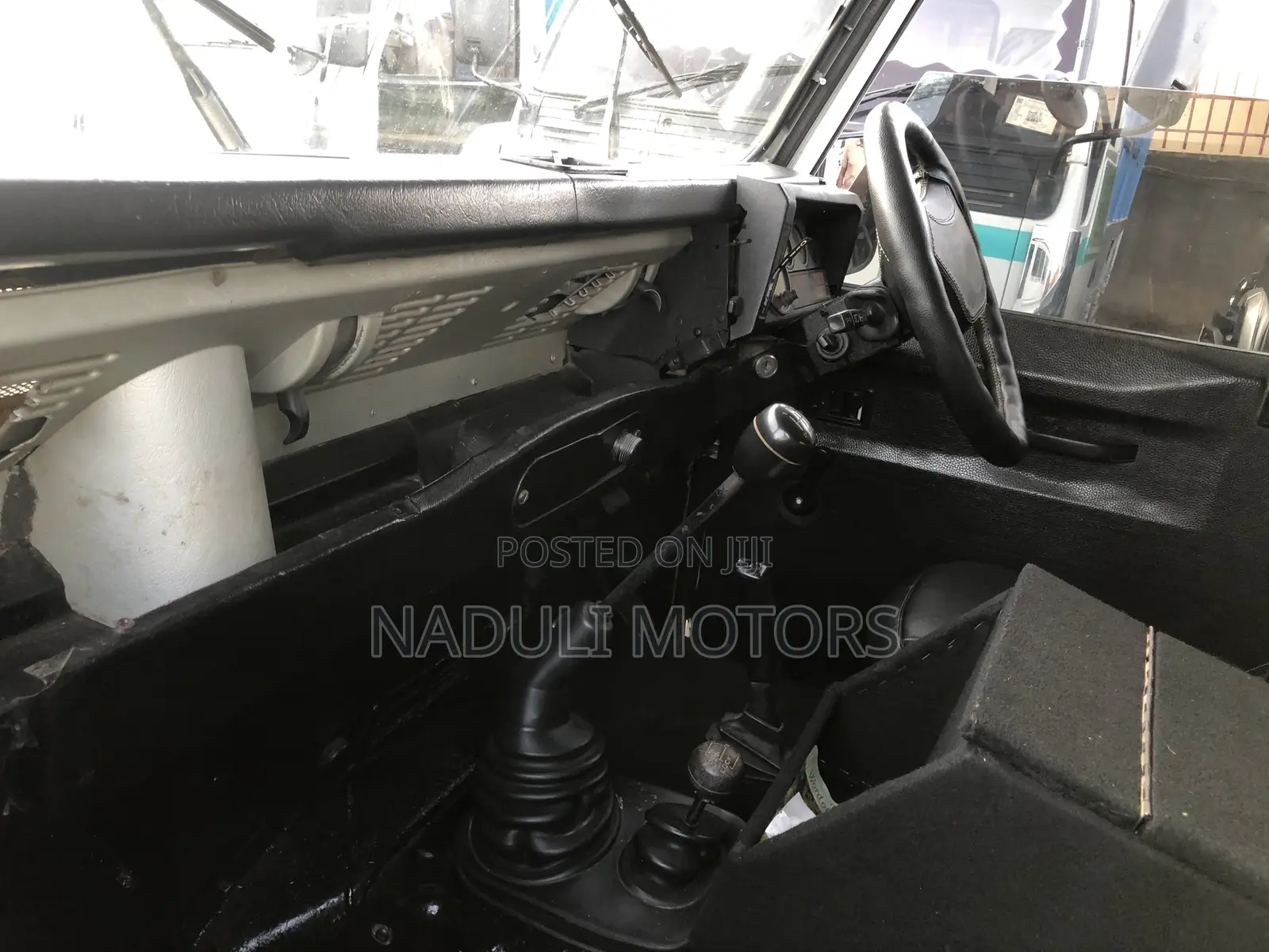 Land Rover Defender 1996 White