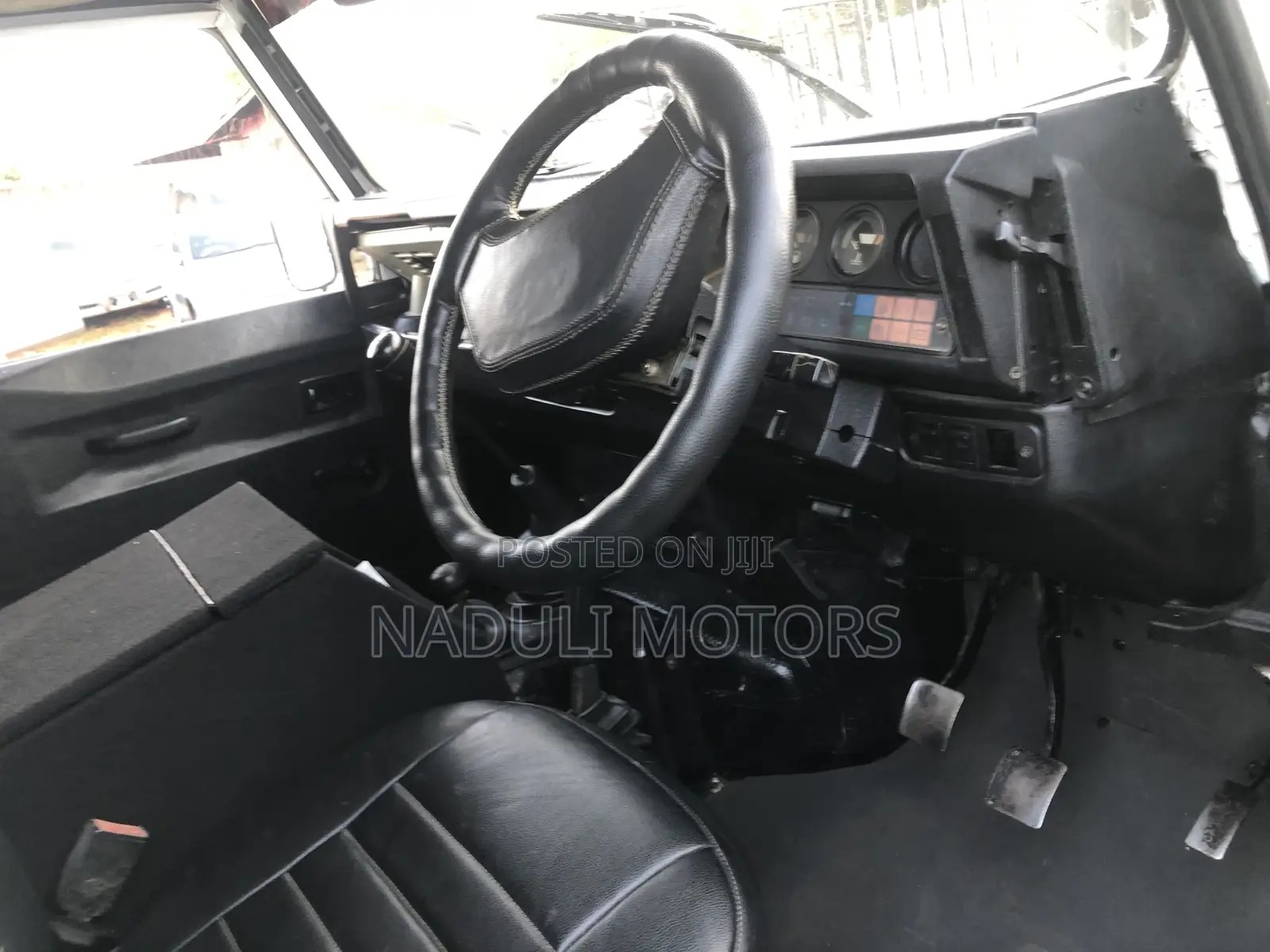 Land Rover Defender 1996 White