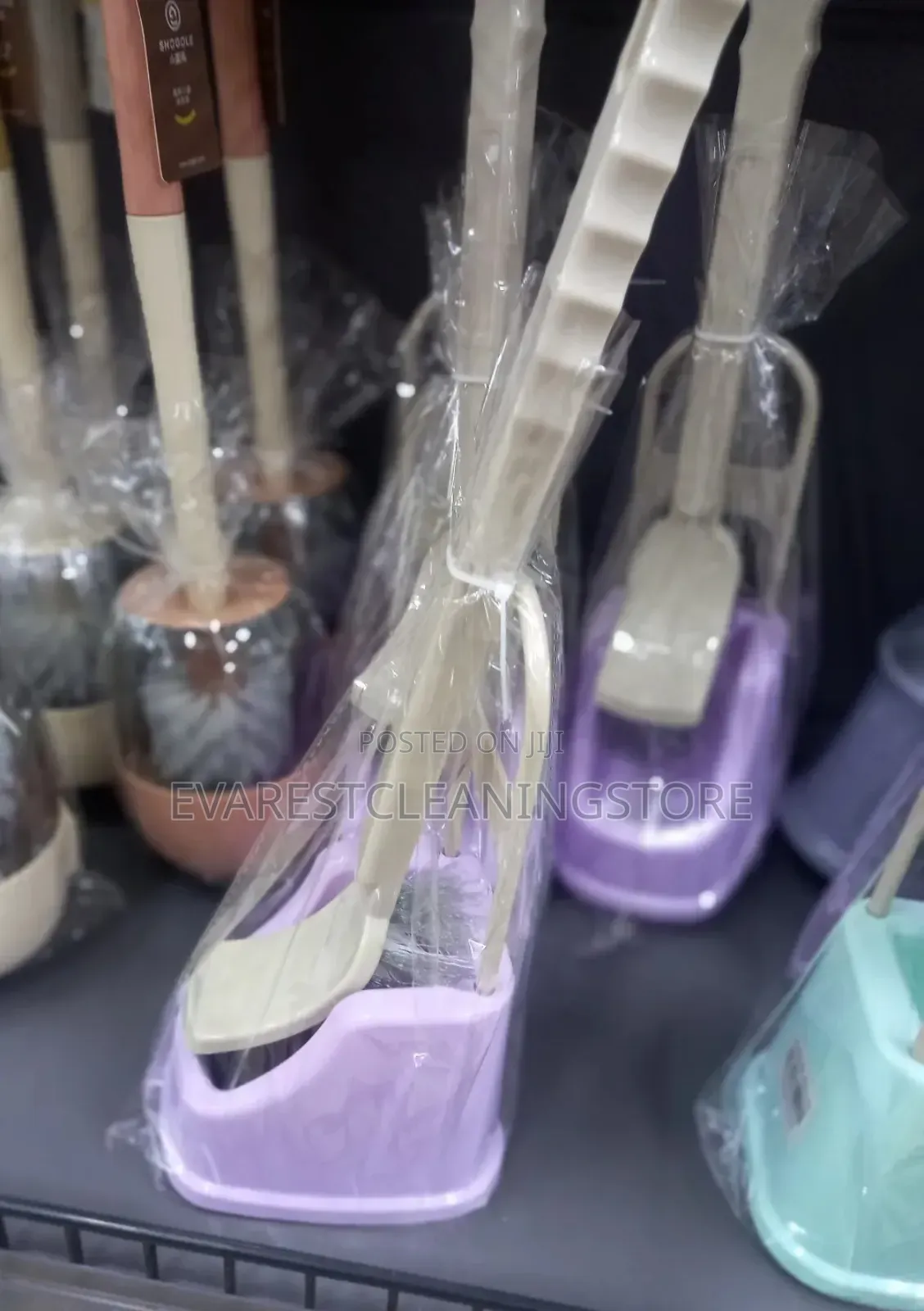 Toilet Brush With Side Brushes