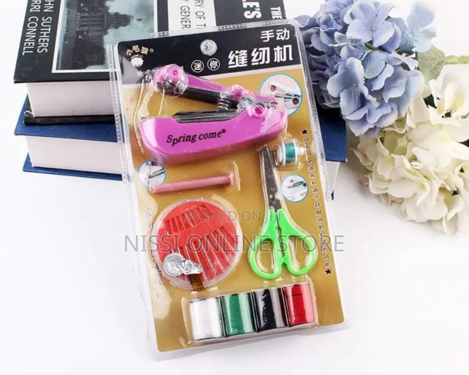 Mini Sewing Kit With Manual Machine