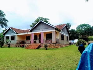 Photo - Quick Sale. 75 Decimals, Bugolobi, at 1.9m Usd "7bn Ugx"