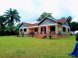 Quick Sale. 75 Decimals, Bugolobi, at 1.9m Usd "7bn Ugx"