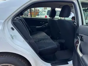 Toyota Premio 1.8 FWD 2016 White