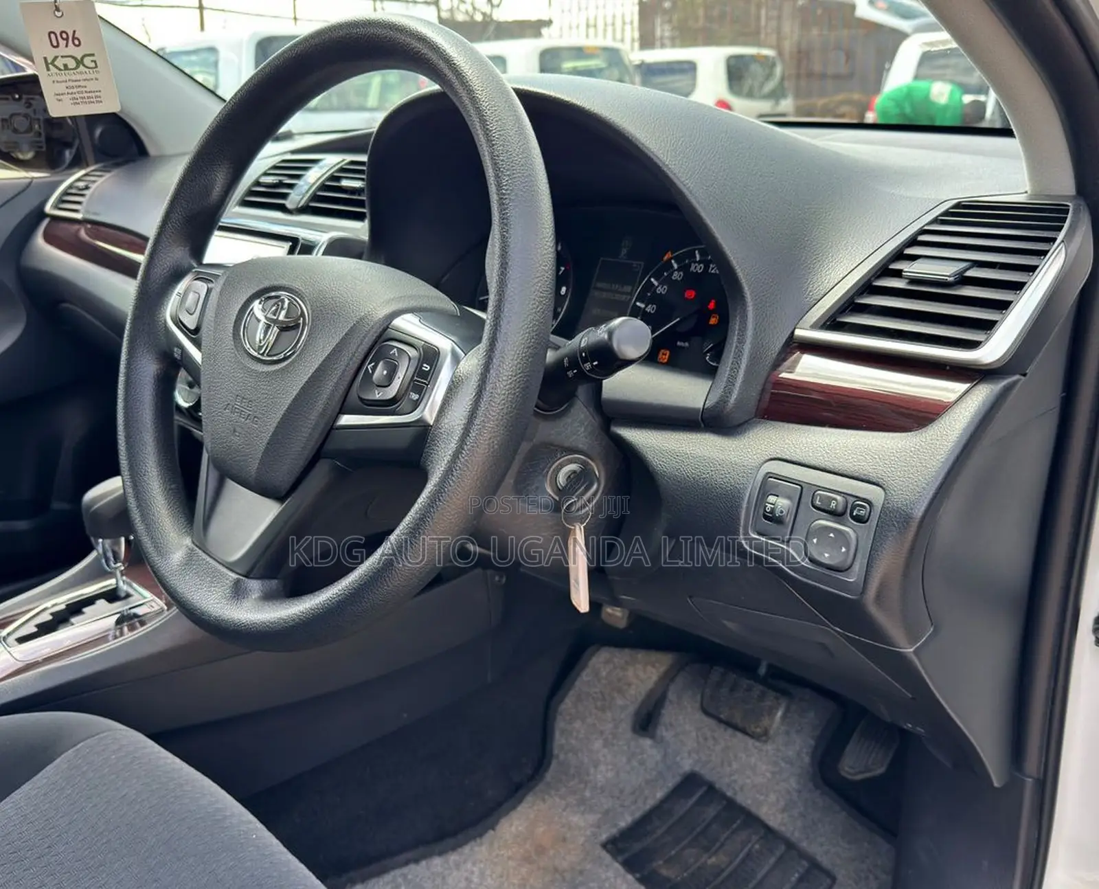 Toyota Premio 1.8 FWD 2016 White