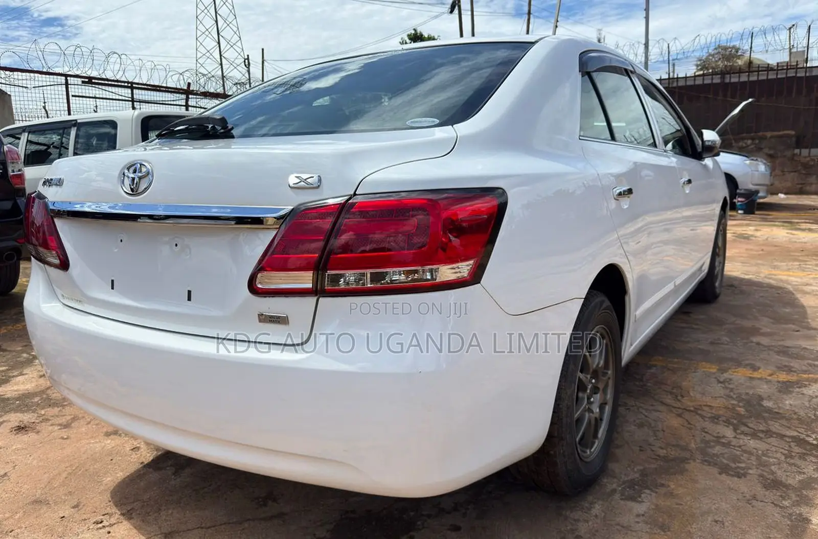 Toyota Premio 1.8 FWD 2016 White