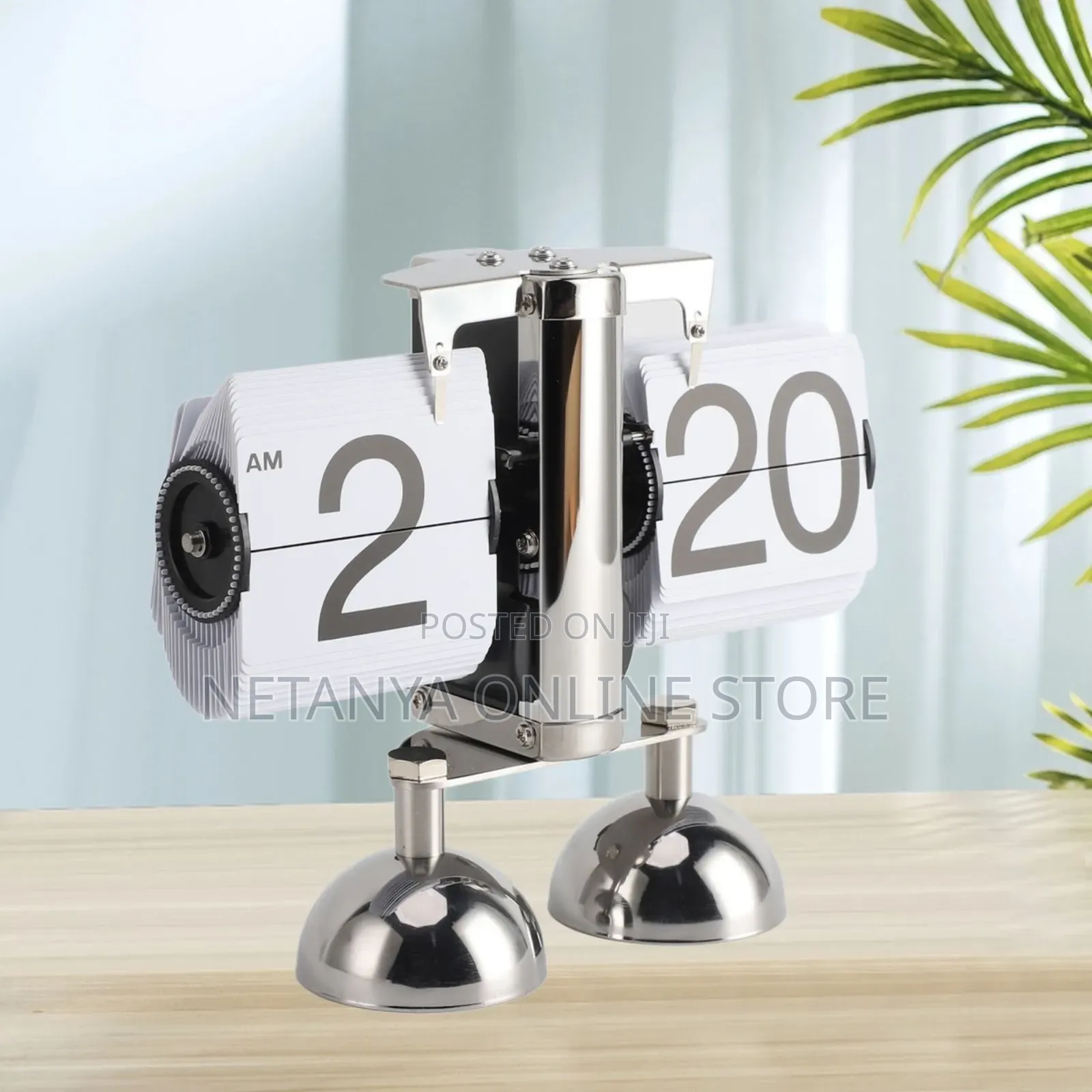 Automatic Retro Digital Clock