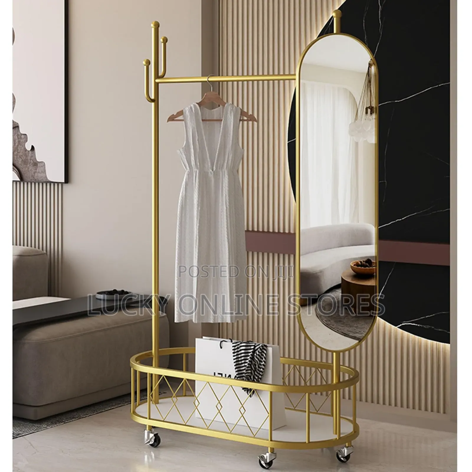 Multifunctional Clothes Hanger With 180° Full Body Mirror
