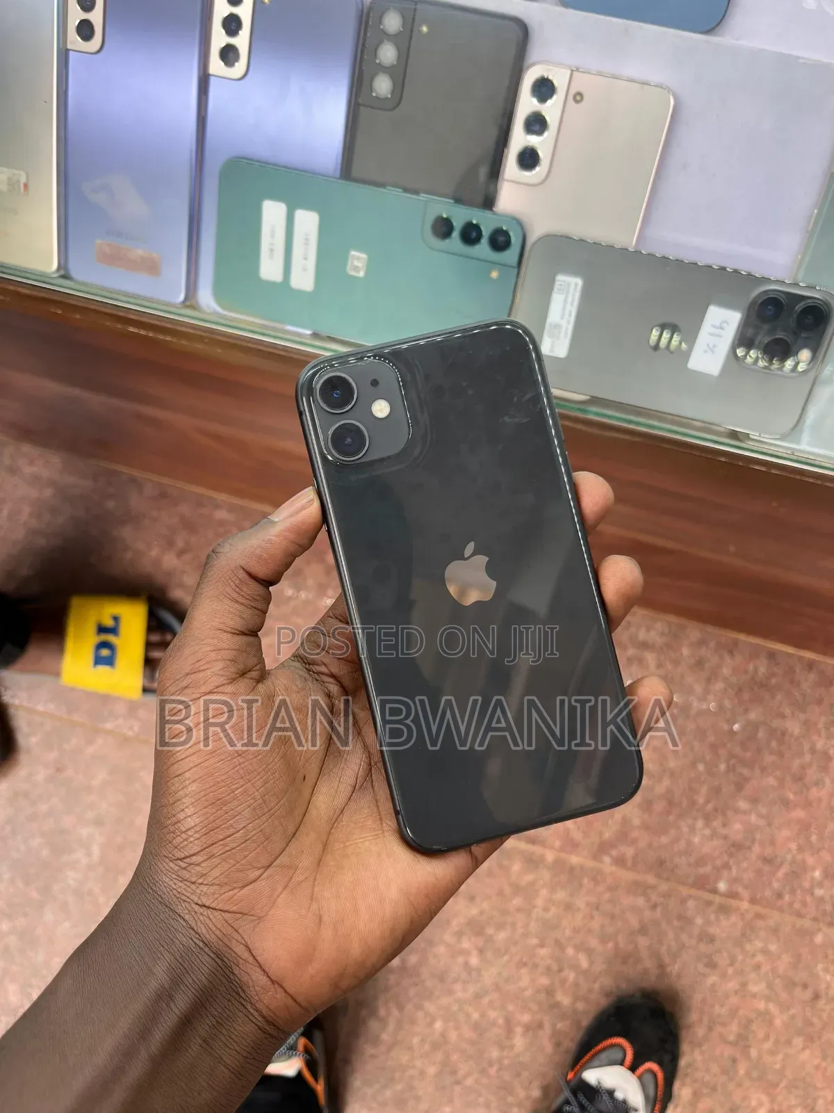 Apple iPhone 11 64 GB Black
