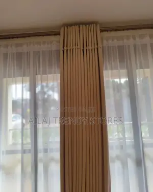 Elongated Curtains Per Metre