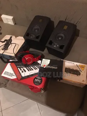 Photo - Complete Studio