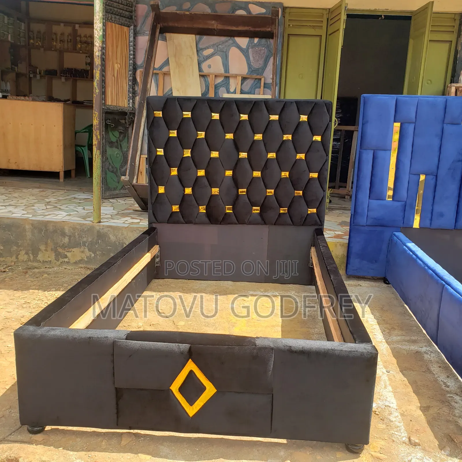 Gold Designed Blak Bed