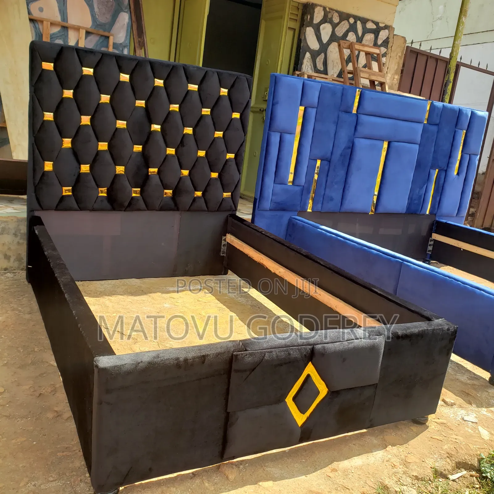 Gold Designed Blak Bed