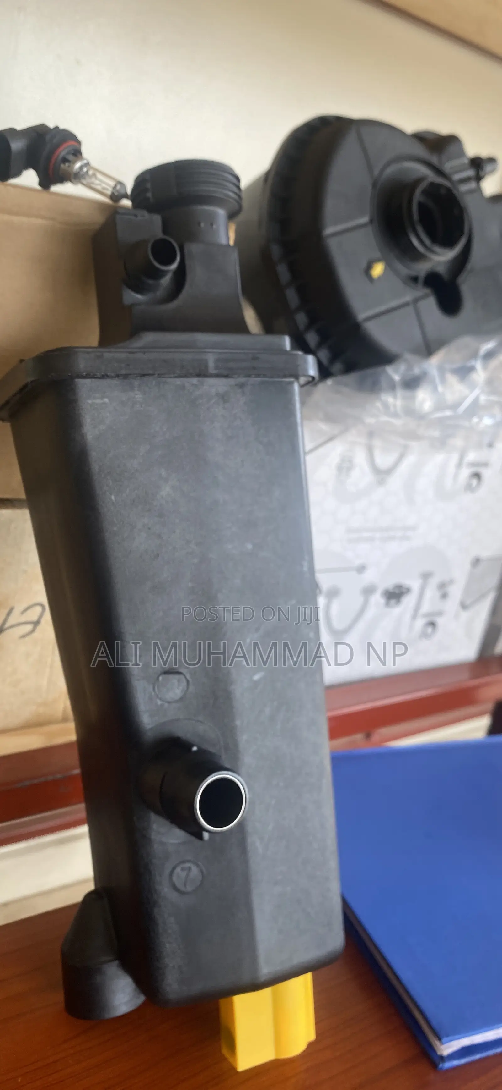 BMW Expension Tank for X1 E90
